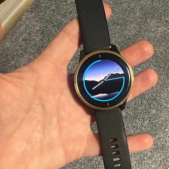 Garmin Venu- Black Band and Gold Bezel( worn a few times only)
